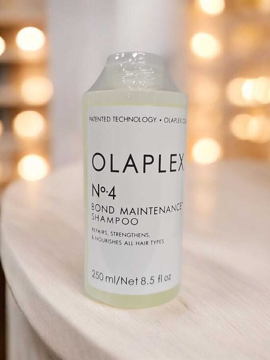 Olaplex No4 atjaunojošs un stiprinošs matu šampūns